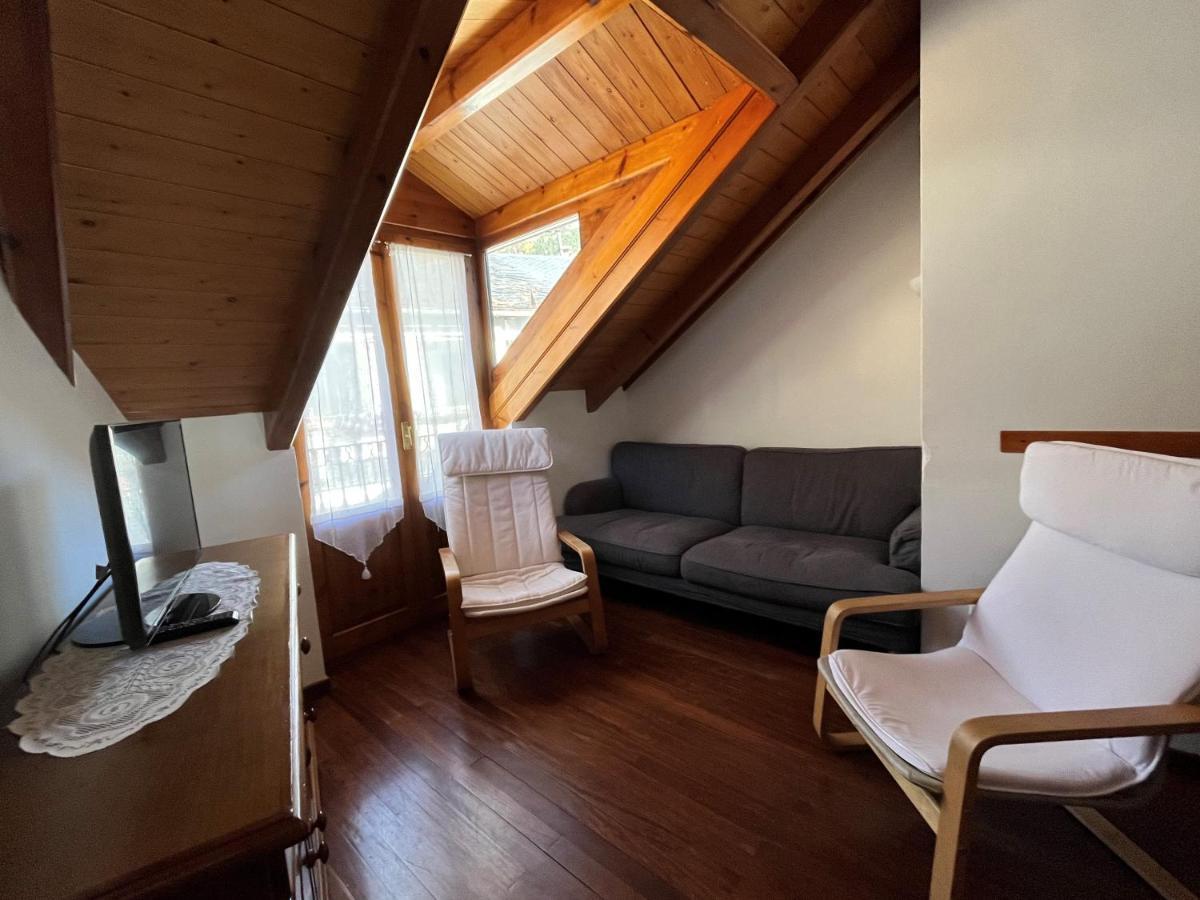 Casa Damian Del Baile Apartamentos Benasque Extérieur photo