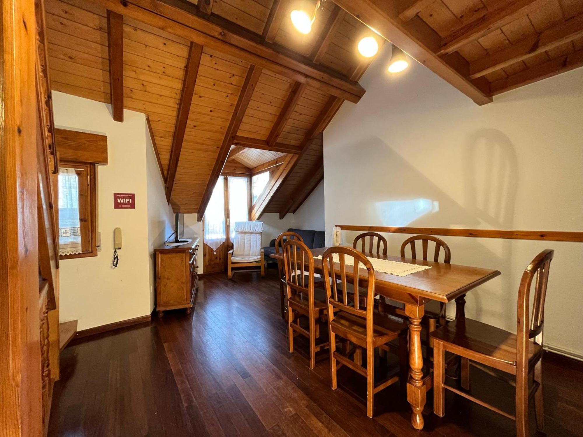 Casa Damian Del Baile Apartamentos Benasque Chambre photo